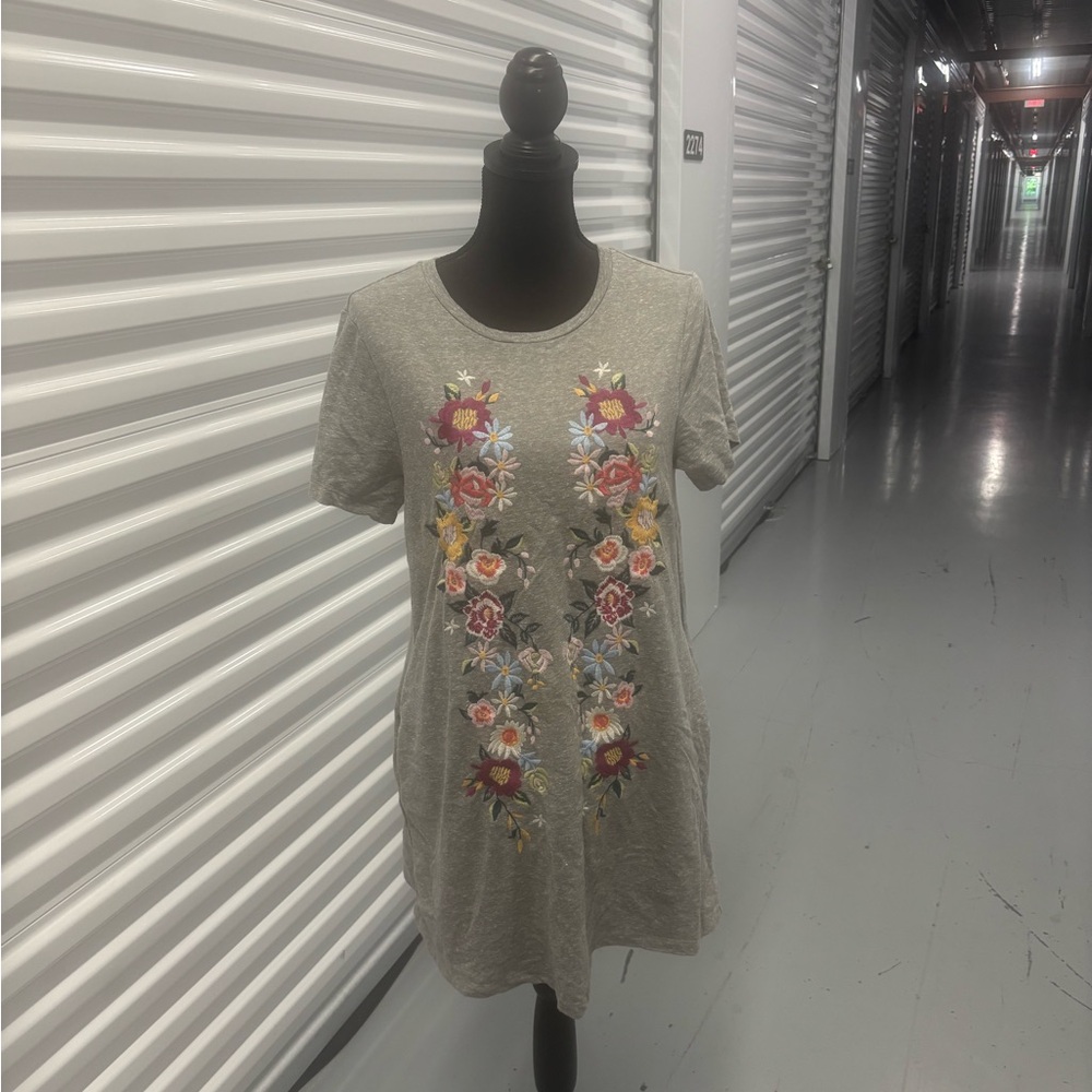 Umgee Soft Gray Embroidered Floral Dress 💐